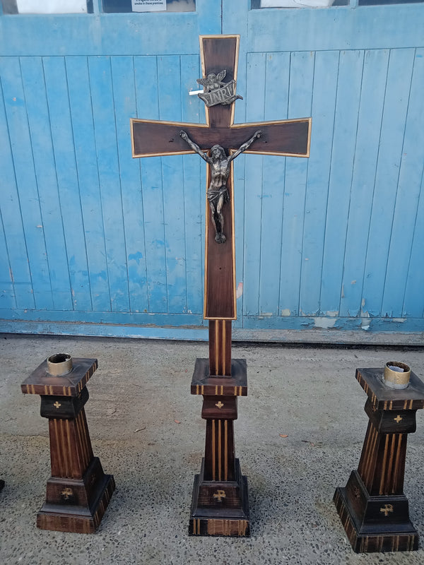 WOODEN CROSS (XUPI7/5D)