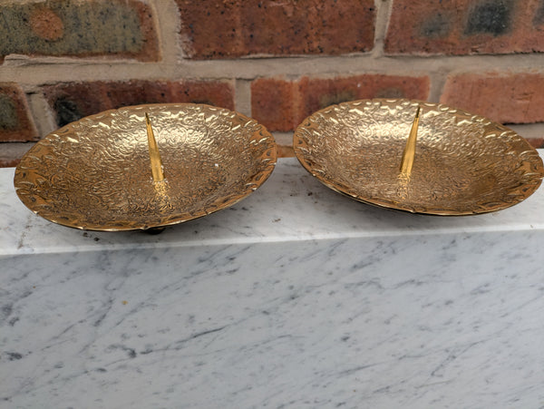 No.P187 - Brass candlesticks
