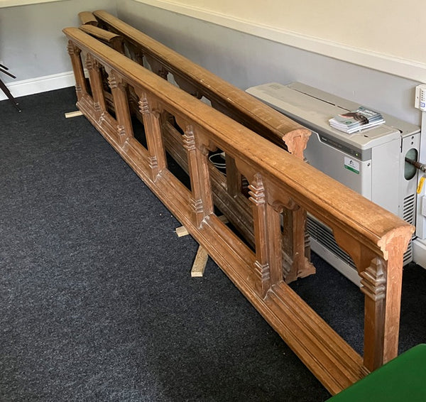 XUPB98 - Altar Rails