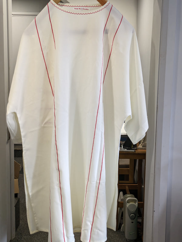 Secondhand - Dalmatic and Deacon Stole - ref XUPCROWN D