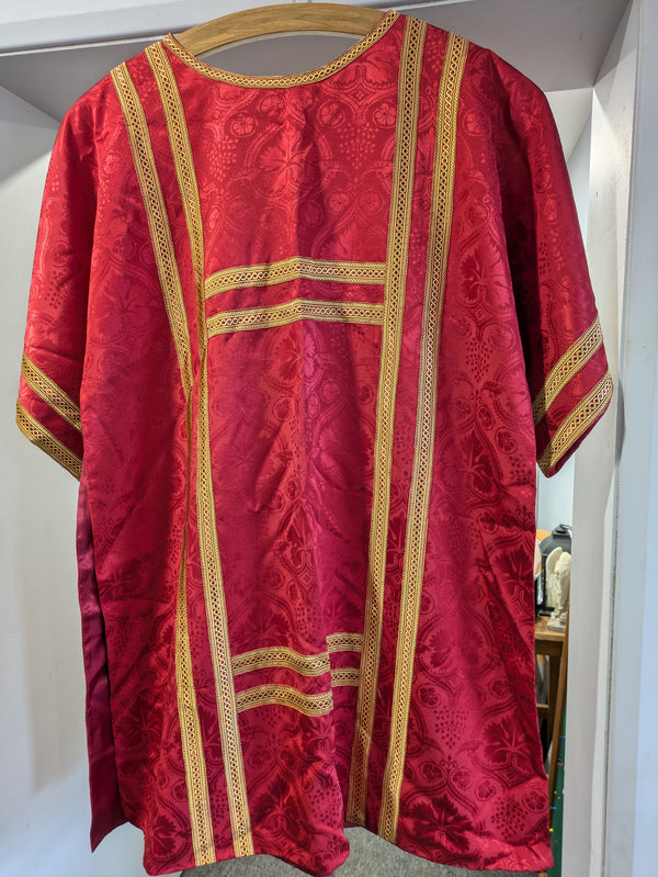 Secondhand Dalmatic - ref XUPK1/2M