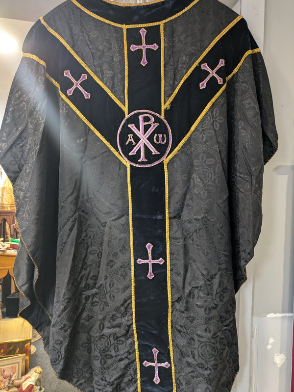 Secondhand Chasuble, Stole, Burse, Veil & Maniple - ref XUPK1/2PB