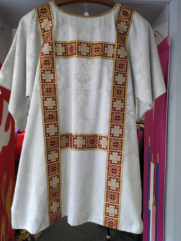 Secondhand Dalmatic - ref XUPK4/1I