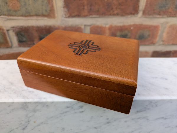 Secondhand Altar Bread Box - XUPK4/4C