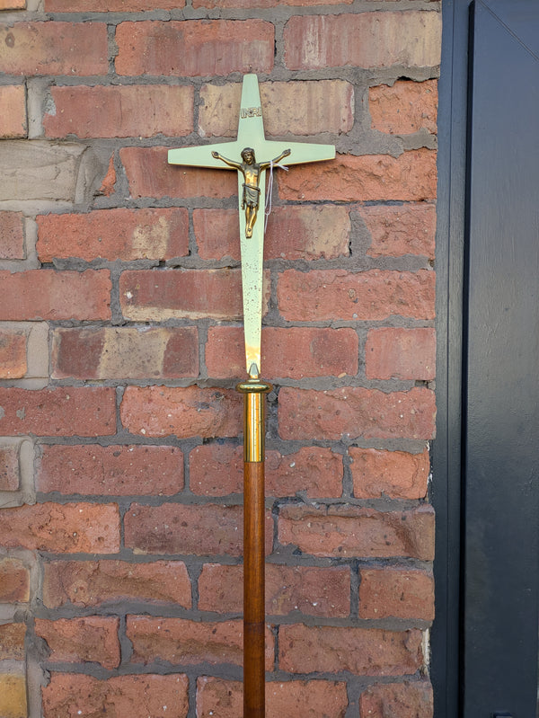 Secondhand Processional Crucifix - XUPK5/3A