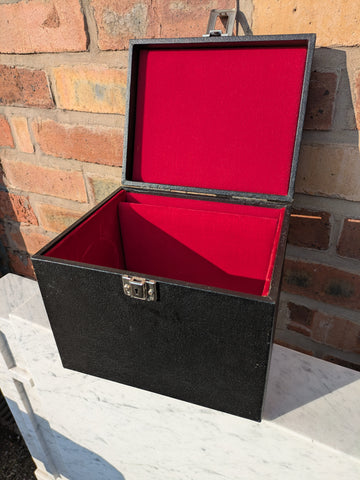 SECOND-HAND CARRYING CASE - XUP542SR